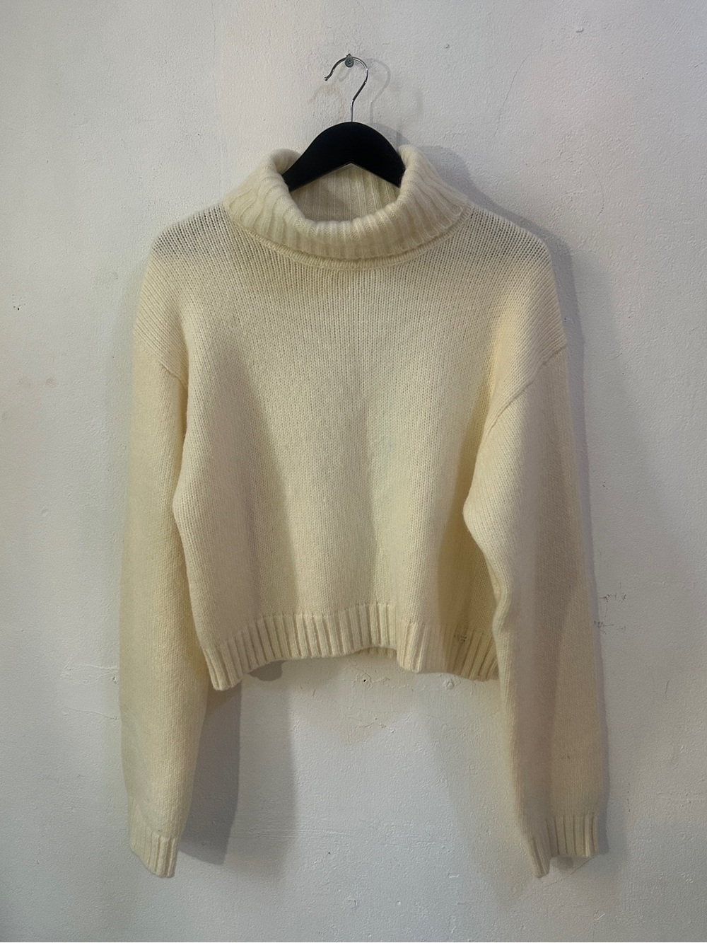 Sunday Best Aritzia Merino Wool Cropped Turtleneck Sweater Women’s L Ivory Knit